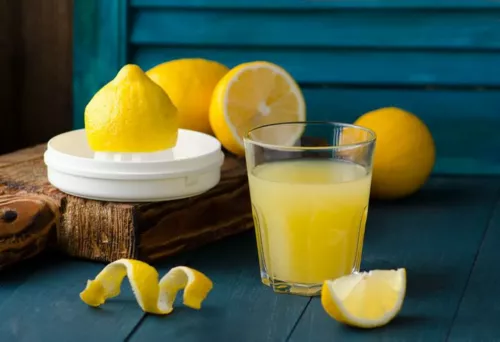 Eliminer les toxines: pensez au citron!
